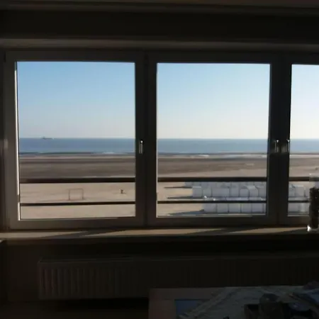 Zeedijk Heist Met Garage Knokke-Heist