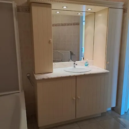 Apartman Zeedijk Heist Met Garage Knokke-Heist